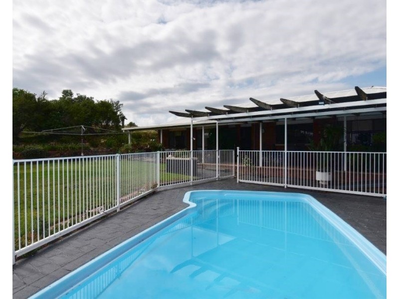 11-13 Cousin Drive, Wellington NSW 2820