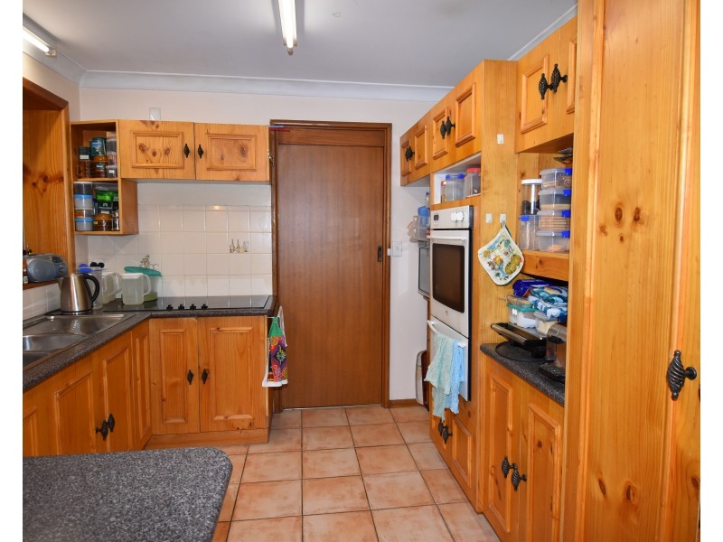 146 Whiteley Street, Wellington NSW 2820