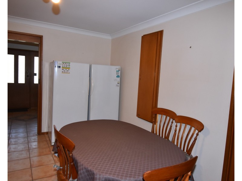 146 Whiteley Street, Wellington NSW 2820