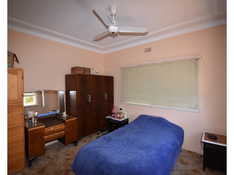 127 Warne Street, Wellington NSW 2820