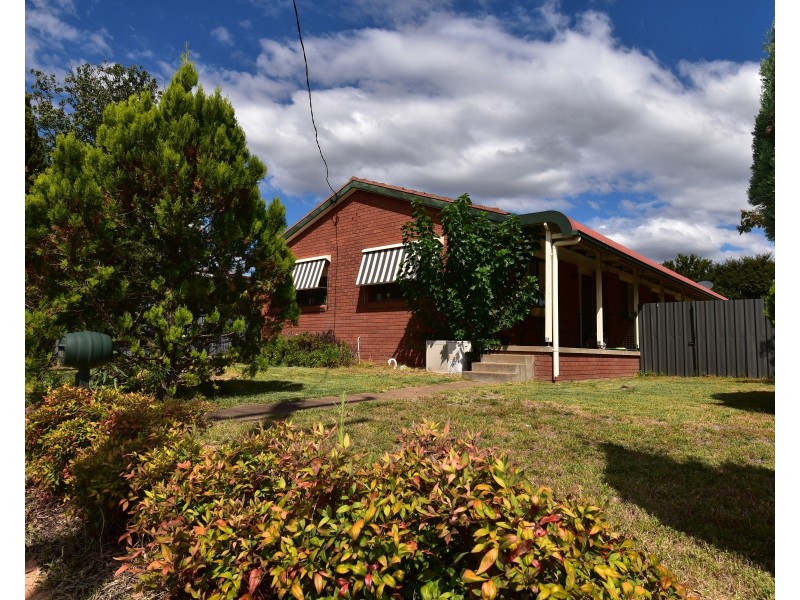 85 Gobolion Street, Wellington NSW 2820