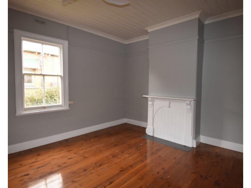 78 Gisborne Street, Wellington NSW 2820