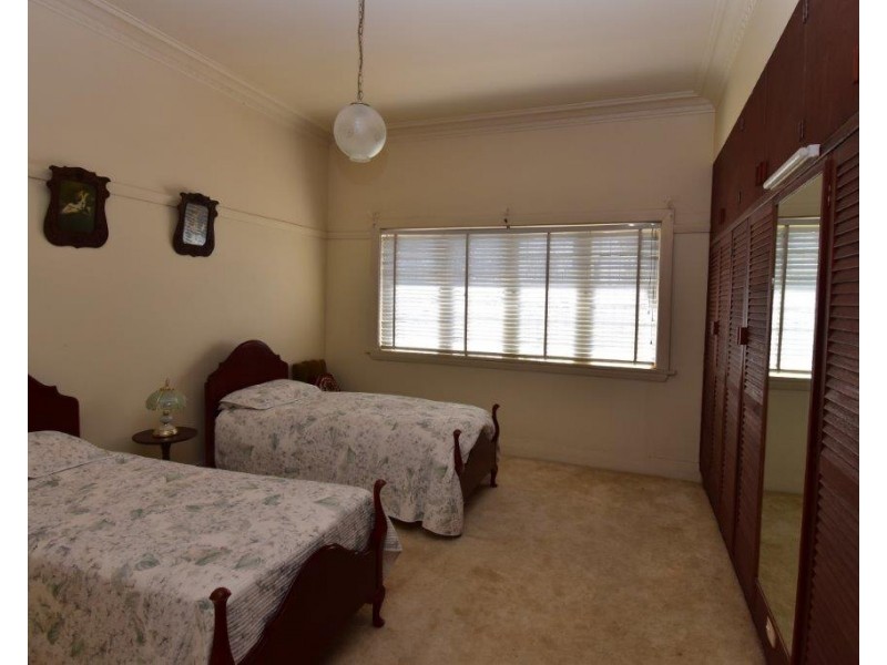 105-107 Warne Street, Wellington NSW 2820