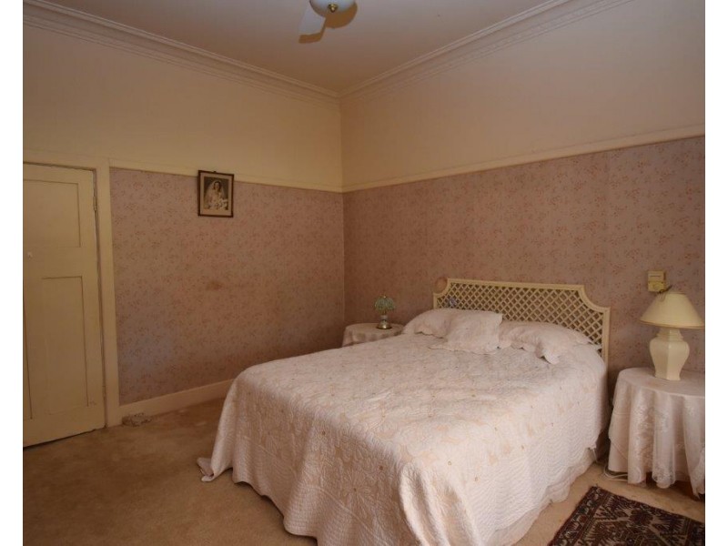 105-107 Warne Street, Wellington NSW 2820