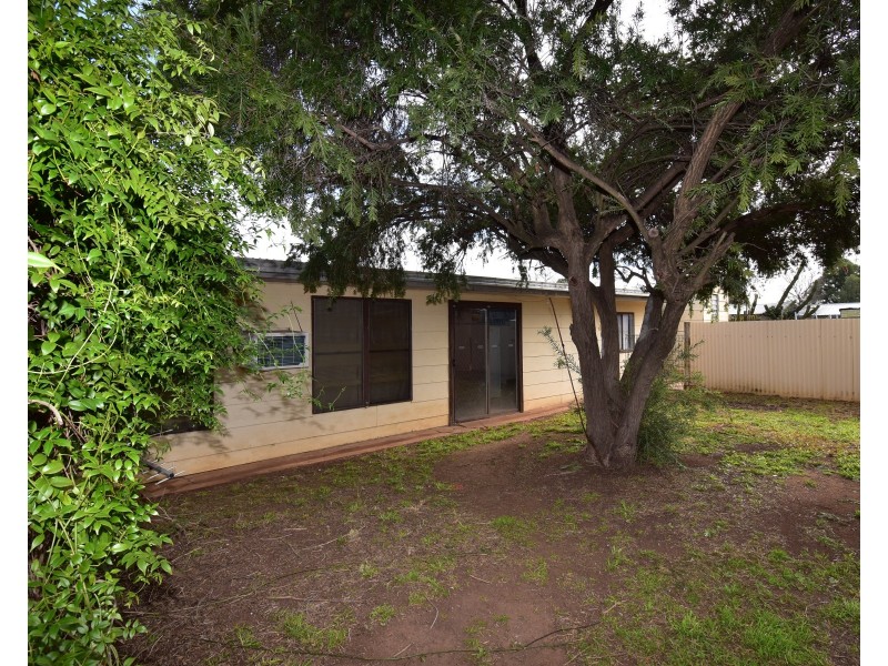 16 Samuel Street, Wellington NSW 2820