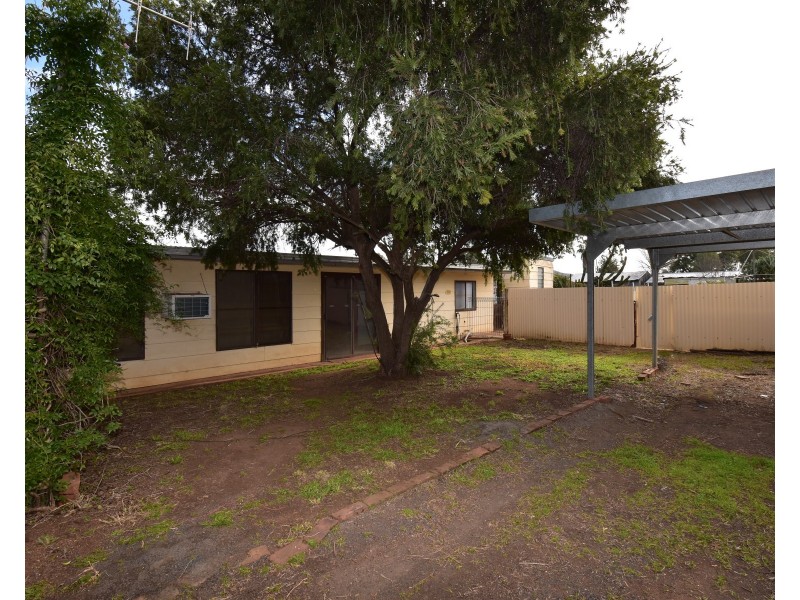 16 Samuel Street, Wellington NSW 2820