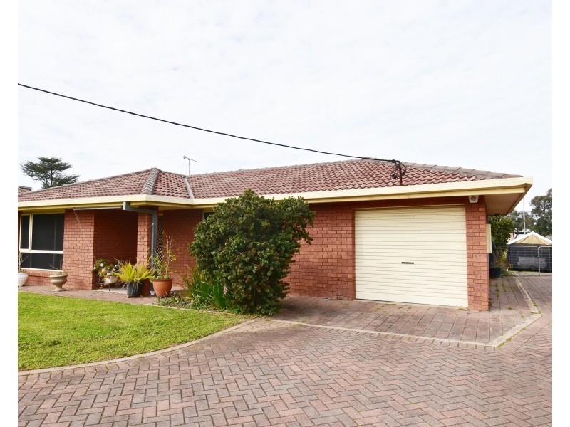 69 Warne Street, Wellington NSW 2820