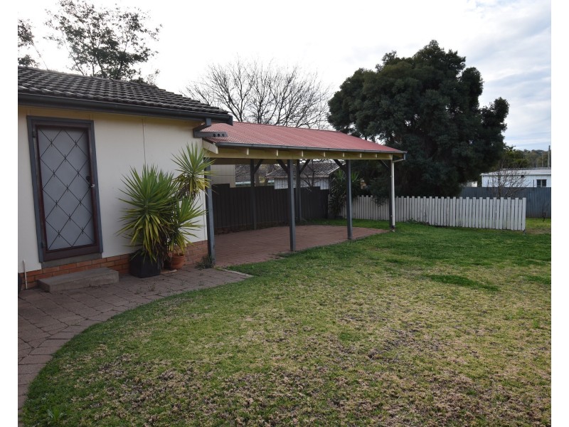 2 Riverview Avenue, Wellington NSW 2820