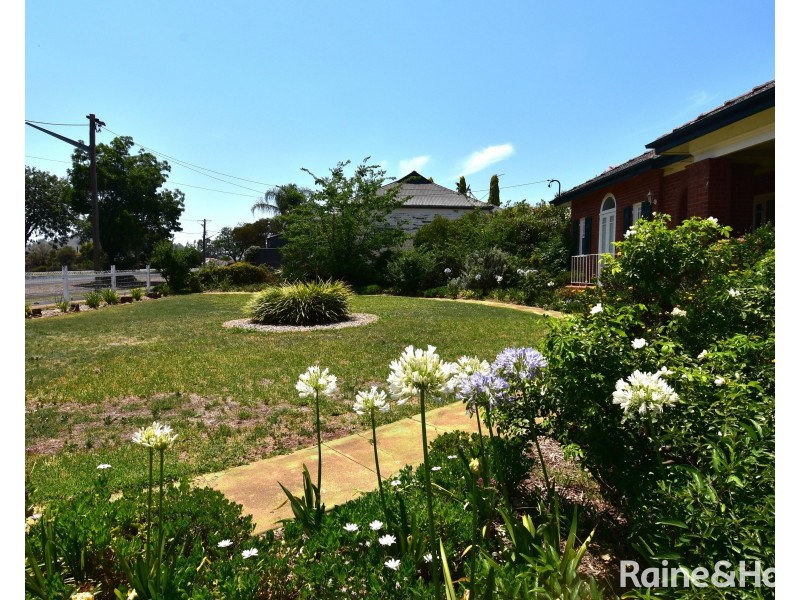 103 Gisborne Street, Wellington NSW 2820