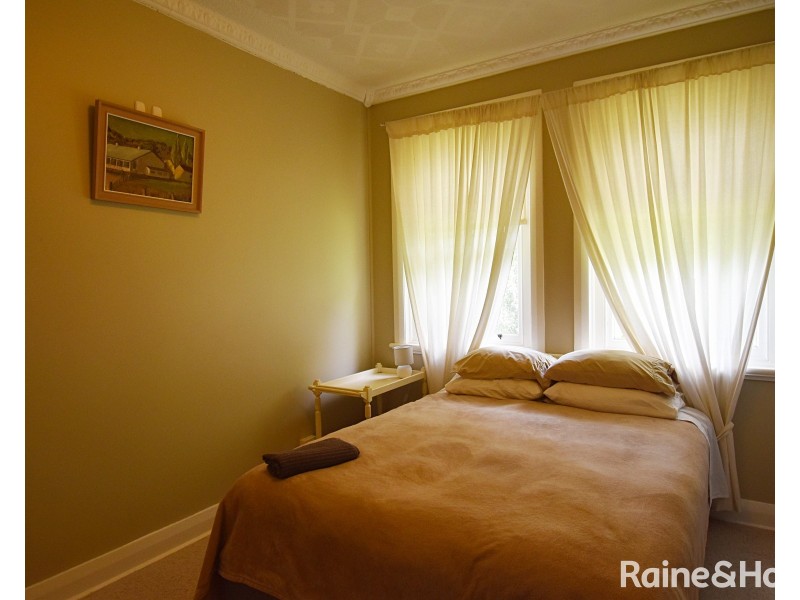 103 Gisborne Street, Wellington NSW 2820