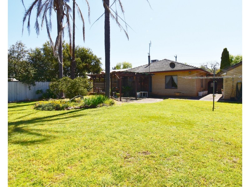 77 Gobolion Street, Wellington NSW 2820