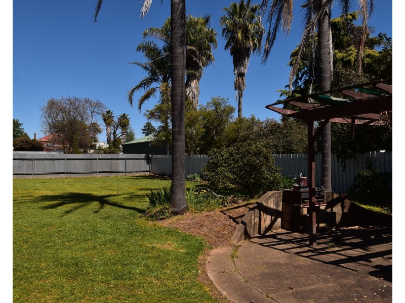 77 Gobolion Street, Wellington NSW 2820