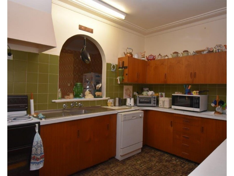 77 Gobolion Street, Wellington NSW 2820