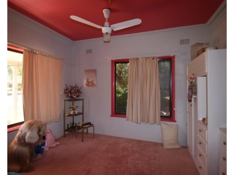 77 Gobolion Street, Wellington NSW 2820