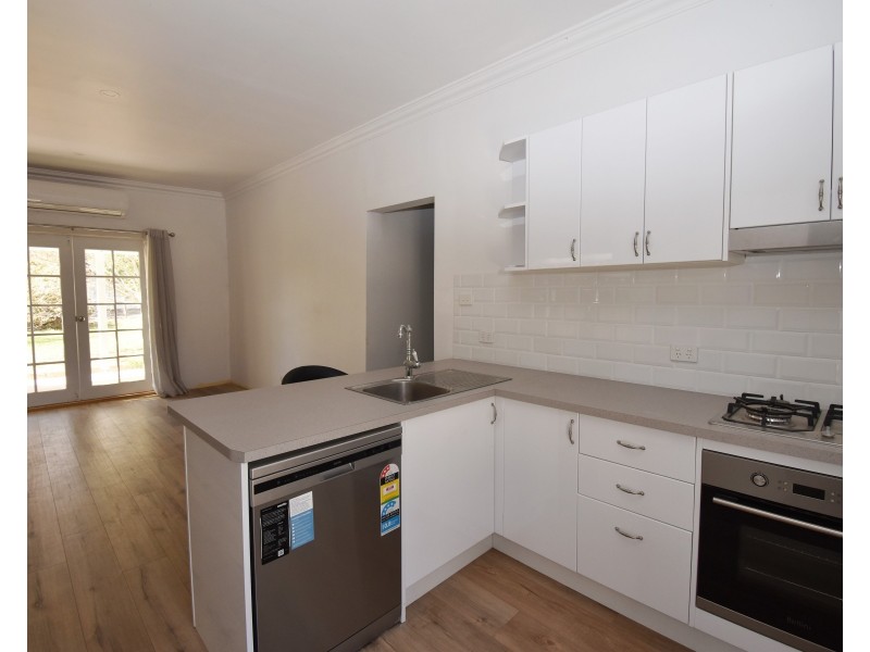 4 Maxwell Street, Wellington NSW 2820