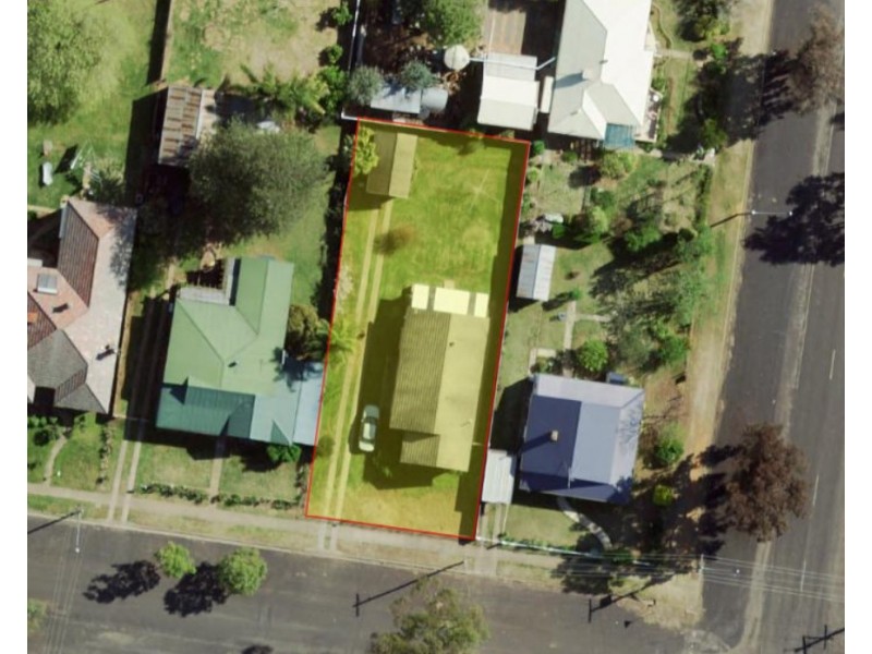 76 Whiteley Street, Wellington NSW 2820