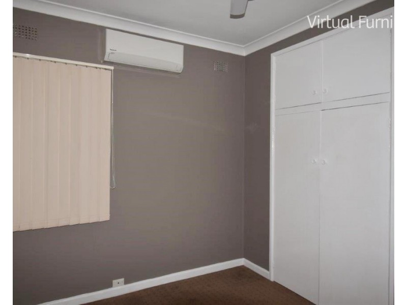 76 Whiteley Street, Wellington NSW 2820