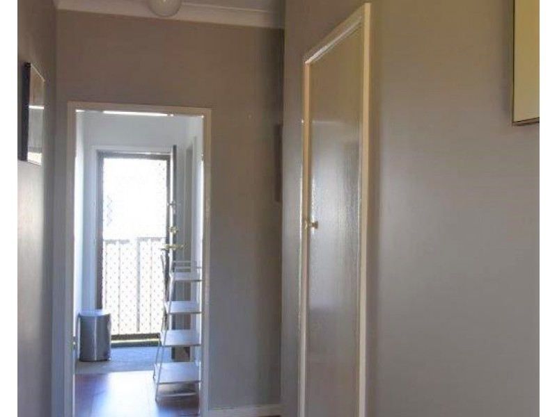 76 Whiteley Street, Wellington NSW 2820