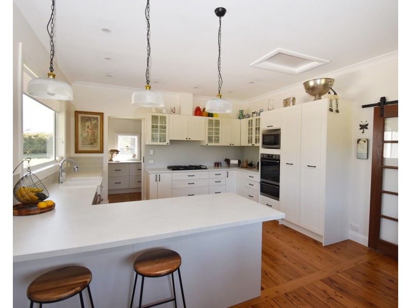 7 Pindari Grove, Montefiores NSW 2820