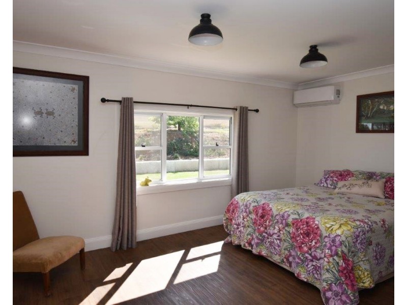 7 Pindari Grove, Montefiores NSW 2820