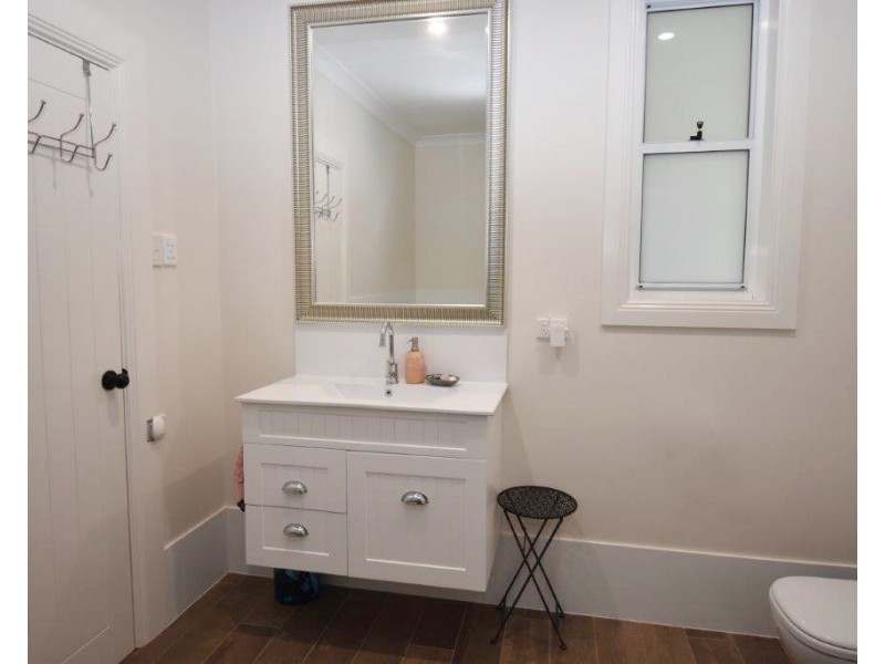 7 Pindari Grove, Montefiores NSW 2820
