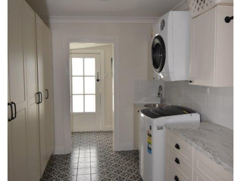 7 Pindari Grove, Montefiores NSW 2820