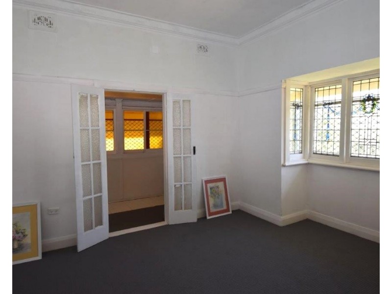 12 Short Street, Wellington NSW 2820