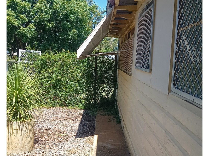 12 Short Street, Wellington NSW 2820