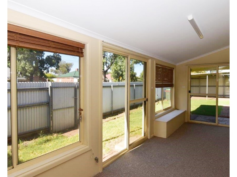 28 Percy Street, Wellington NSW 2820