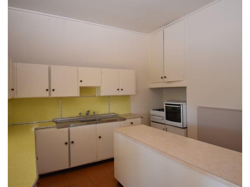 28 Percy Street, Wellington NSW 2820