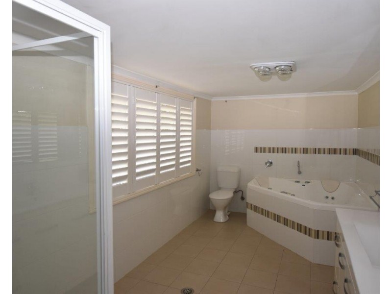 161 Pierce Street, Wellington NSW 2820