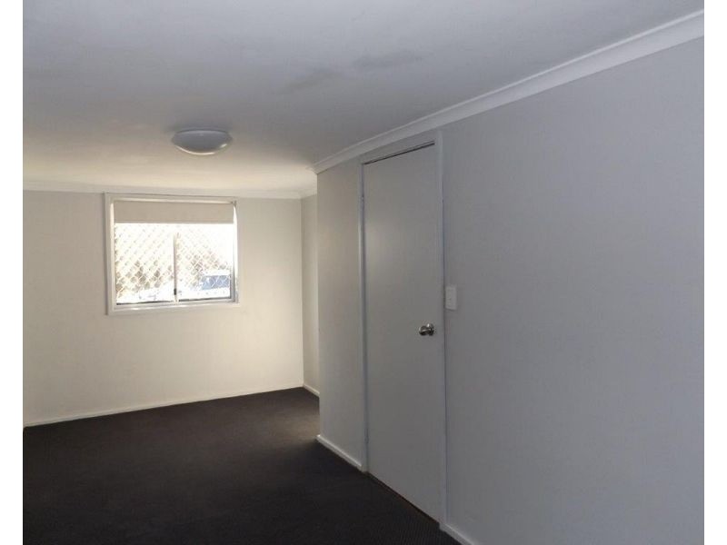 9 Dibbs Street, Wellington NSW 2820