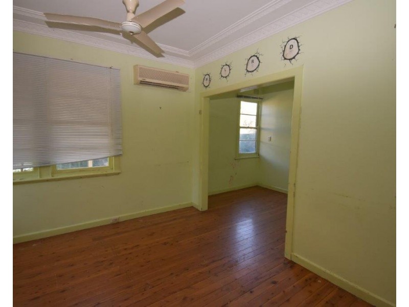 135 Pierce Street, Wellington NSW 2820