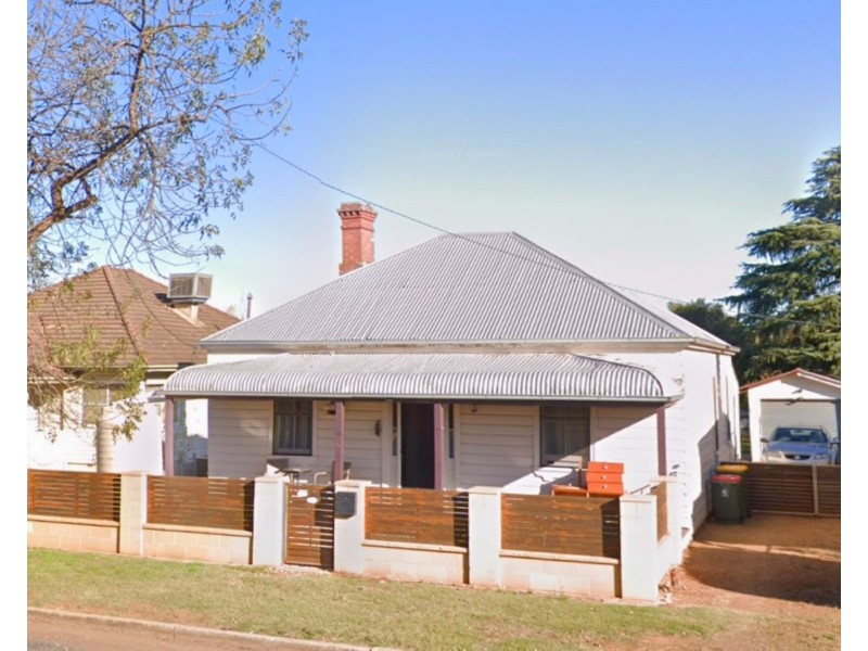 59 Maxwell Street, Wellington NSW 2820