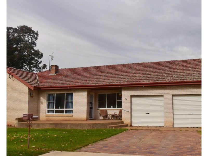 83 Gobolion Street, Wellington NSW 2820