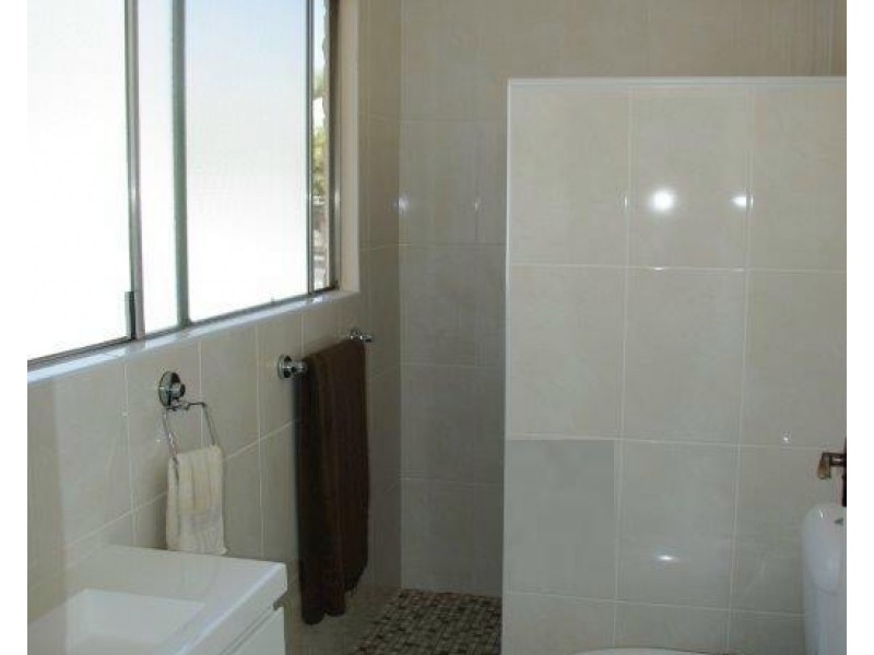 83 Gobolion Street, Wellington NSW 2820
