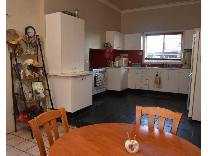 196 Percy Street, Wellington NSW 2820