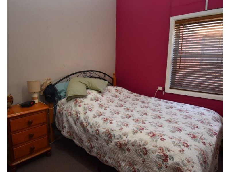 196 Percy Street, Wellington NSW 2820