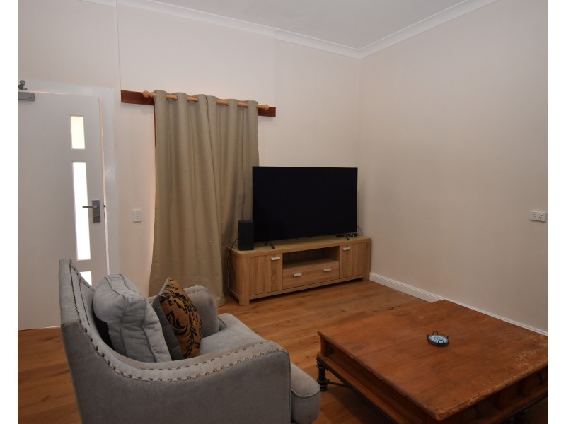70 Thornton Street, Wellington NSW 2820