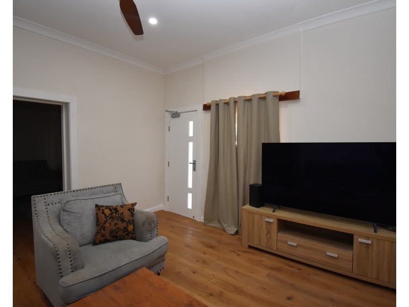 70 Thornton Street, Wellington NSW 2820