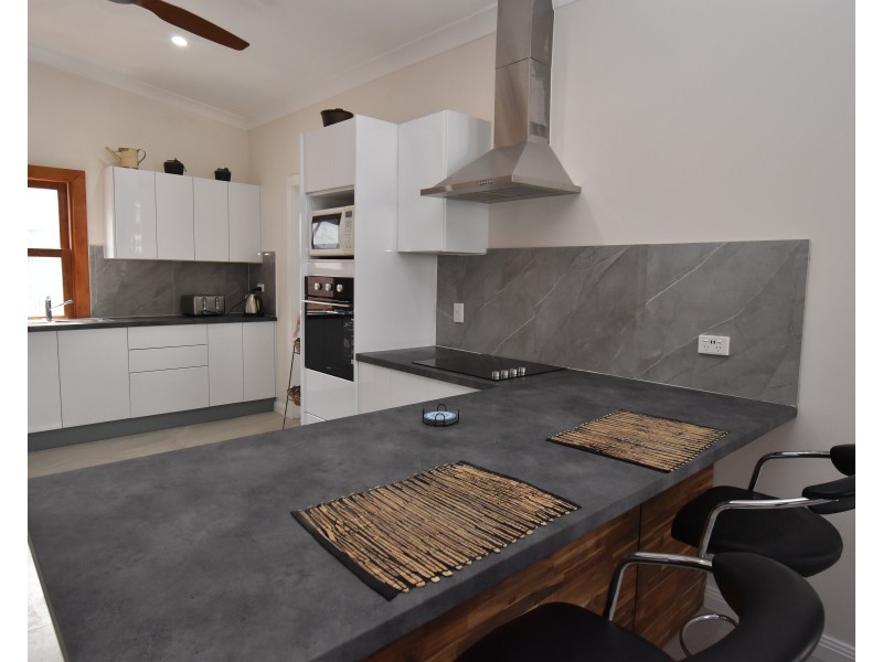70 Thornton Street, Wellington NSW 2820