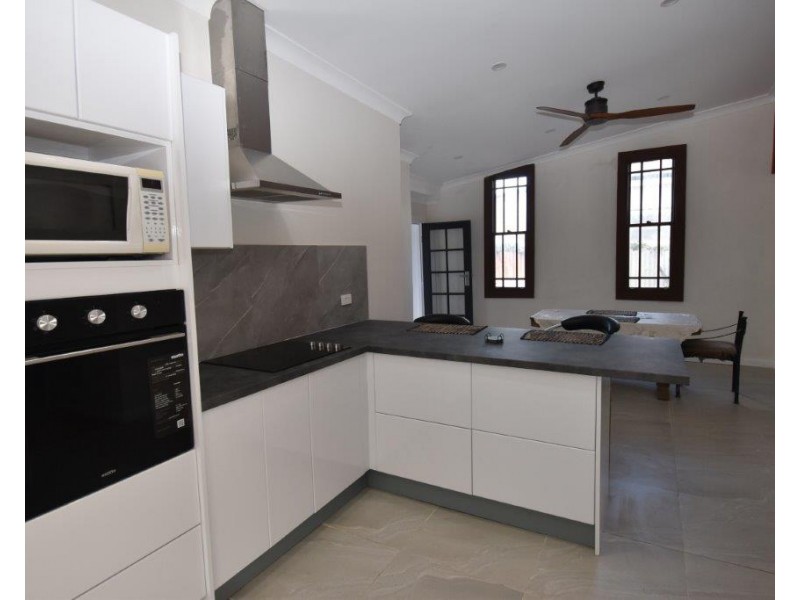 70 Thornton Street, Wellington NSW 2820