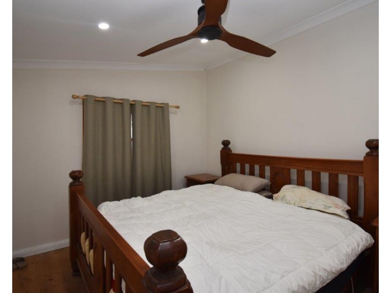 70 Thornton Street, Wellington NSW 2820