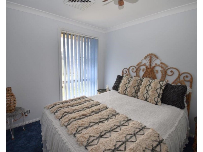 2 Tristannia Street, Wellington NSW 2820