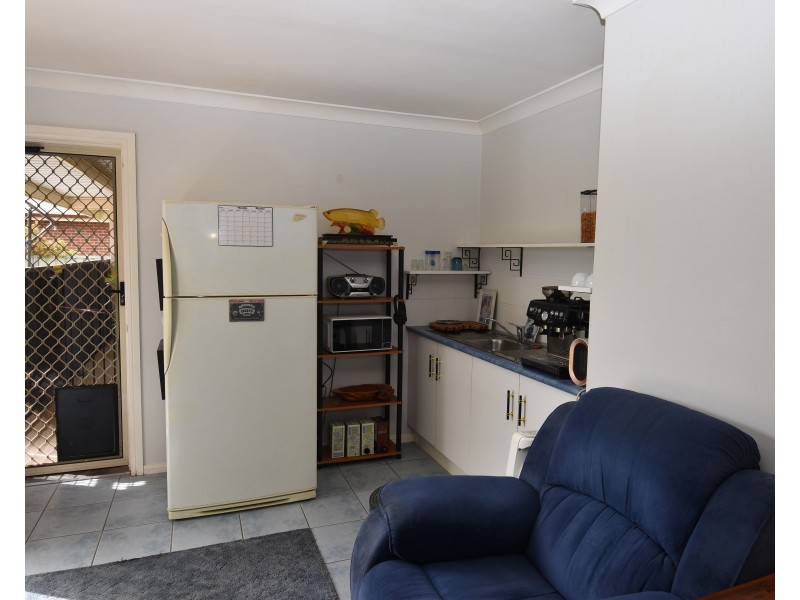 2 Tristannia Street, Wellington NSW 2820