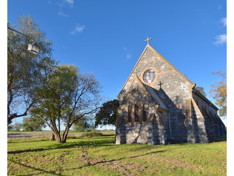 16 Church Street BODANGORA NSW via, Wellington NSW 2820