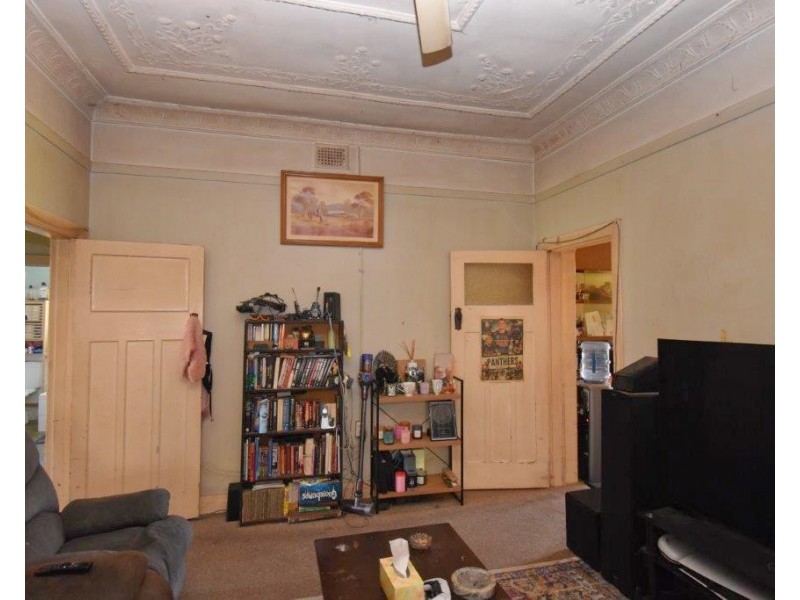 36 Maxwell Street, Wellington NSW 2820