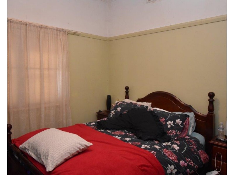 36 Maxwell Street, Wellington NSW 2820