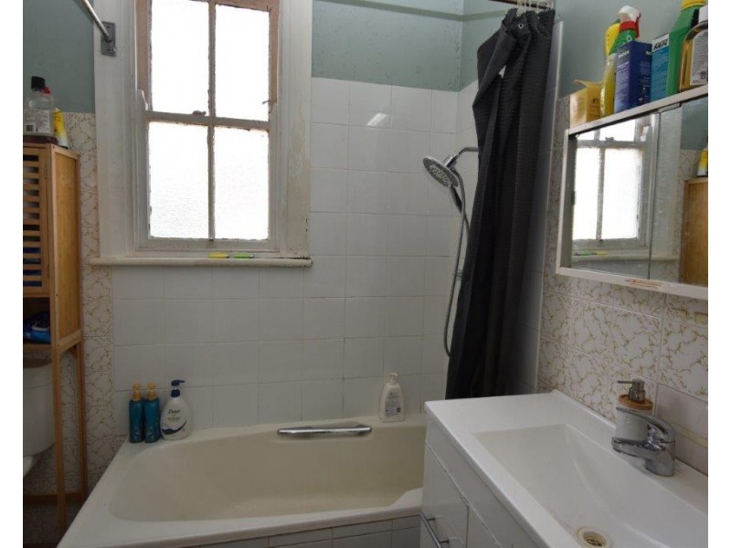 36 Maxwell Street, Wellington NSW 2820