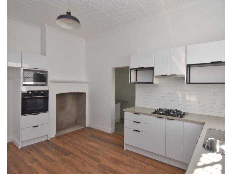 5 Parkes Street, Wellington NSW 2820
